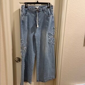 Easel Petal Patch Light Blue Distressed Wide Leg Jeans